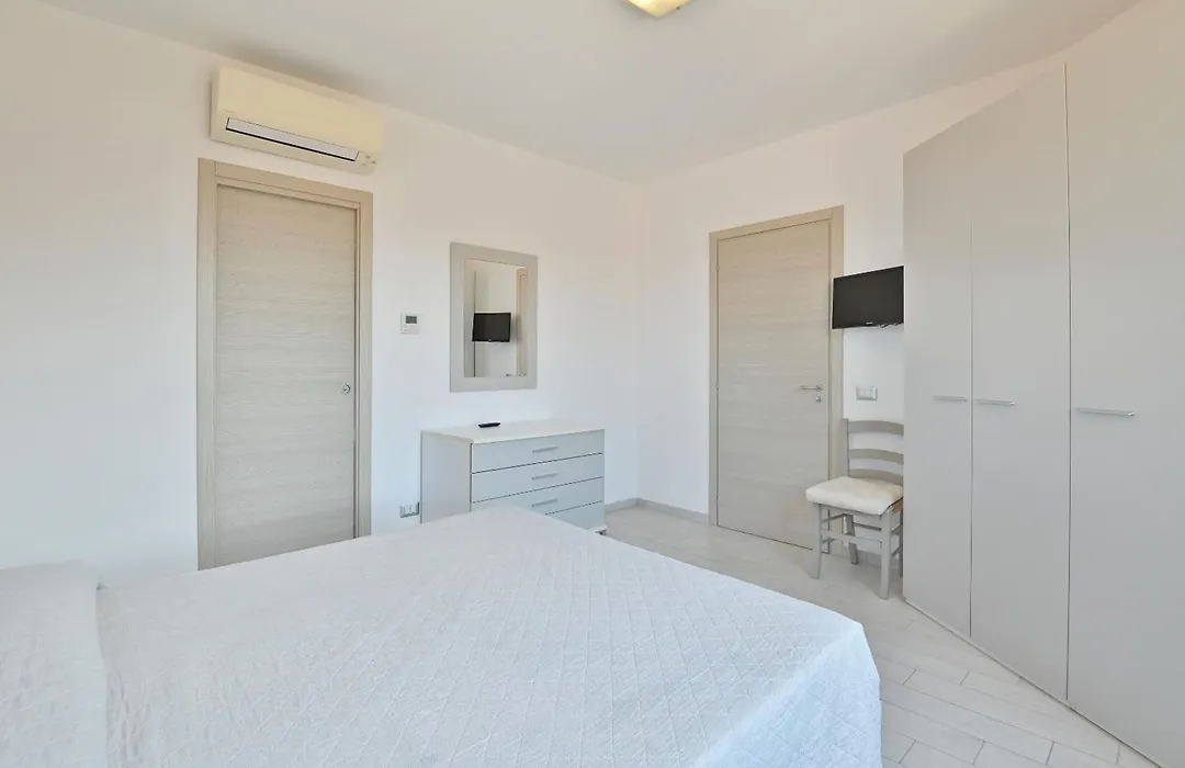 Odissea Residence e Rooms-1